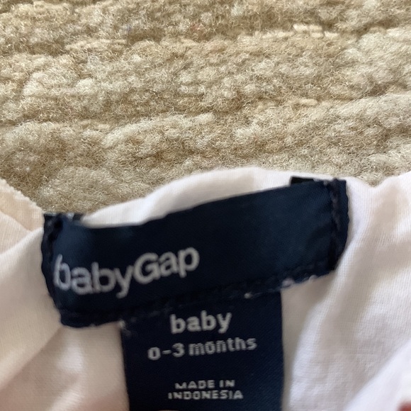 Precious Baby GAP corduroy romper - Picture 2 of 3